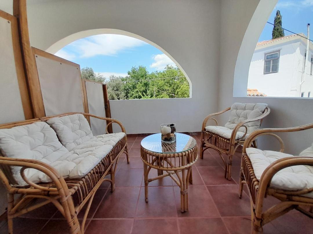Sunblaze Studios1 Spetses Εξωτερικό φωτογραφία